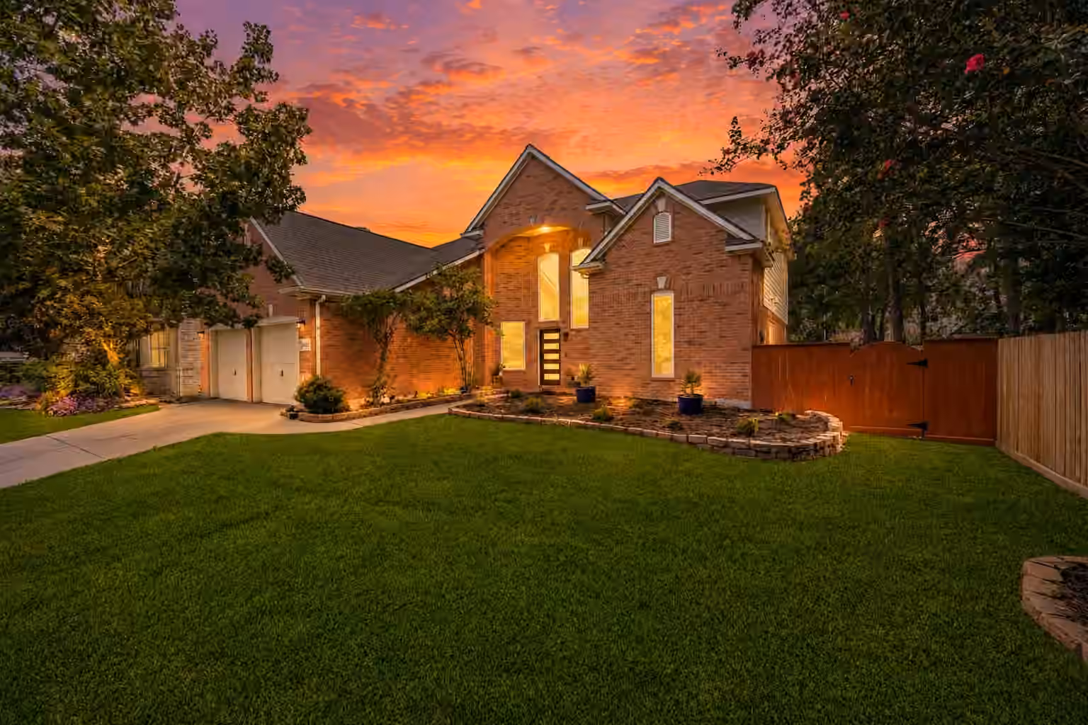 Photo of 2827 Cottonwood Walk Court, Spring, TX 77388