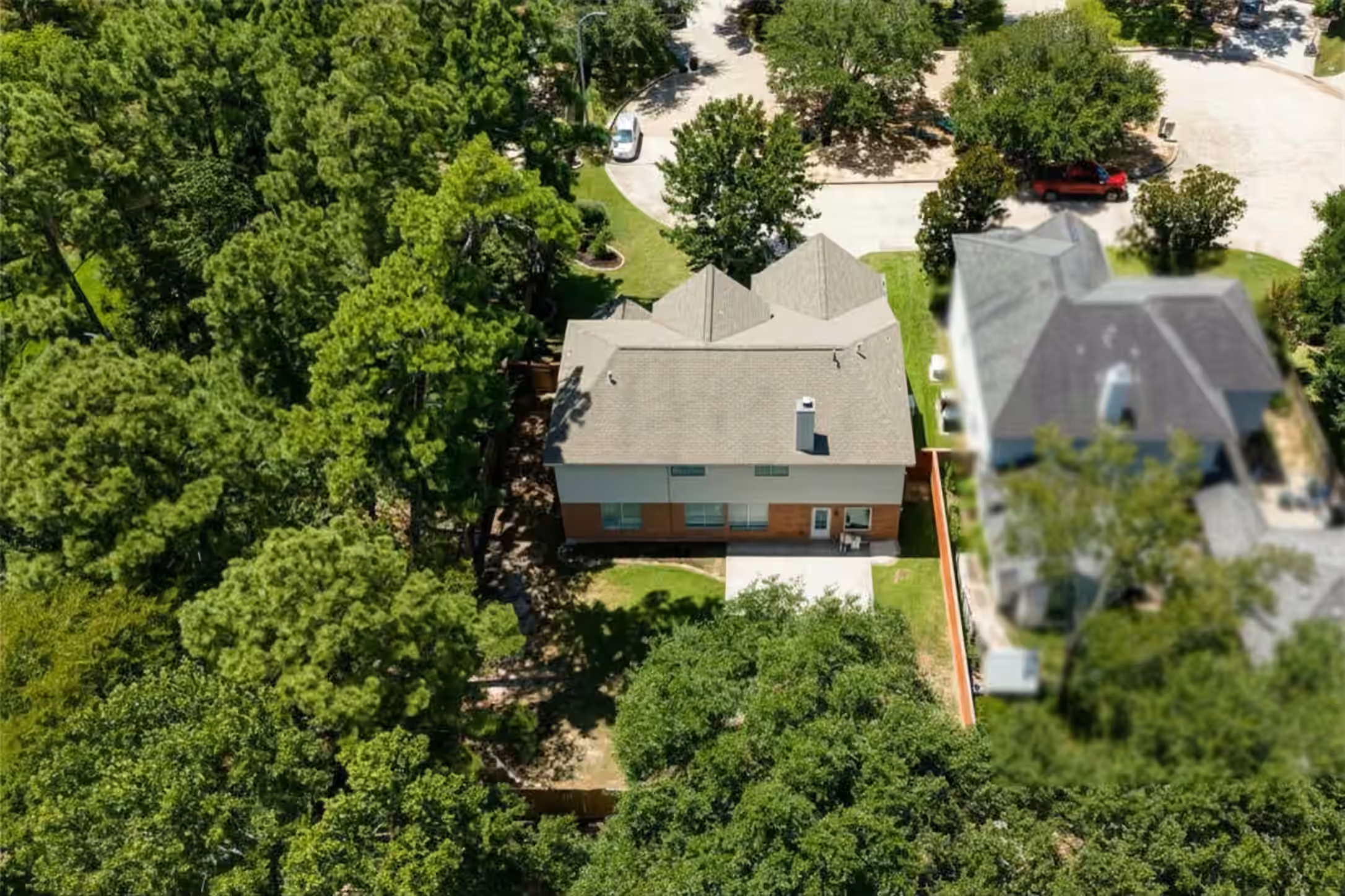 Photo 2 of 2827 Cottonwood Walk Court, Spring, TX