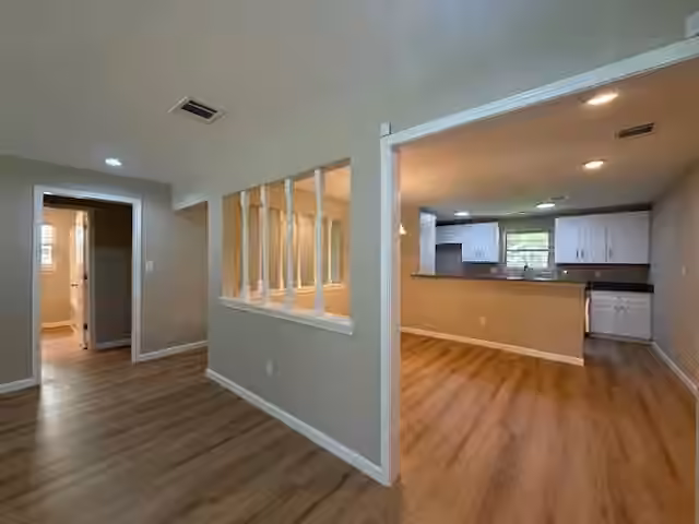 Photo 7 of 12839 LABELLE Lane, Houston, TX