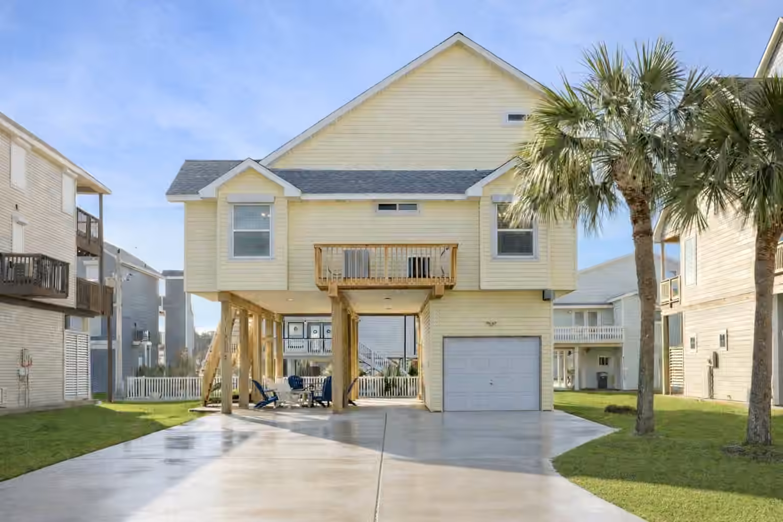Photo of 13723 Pirates Beach Boulevard, Galveston, TX