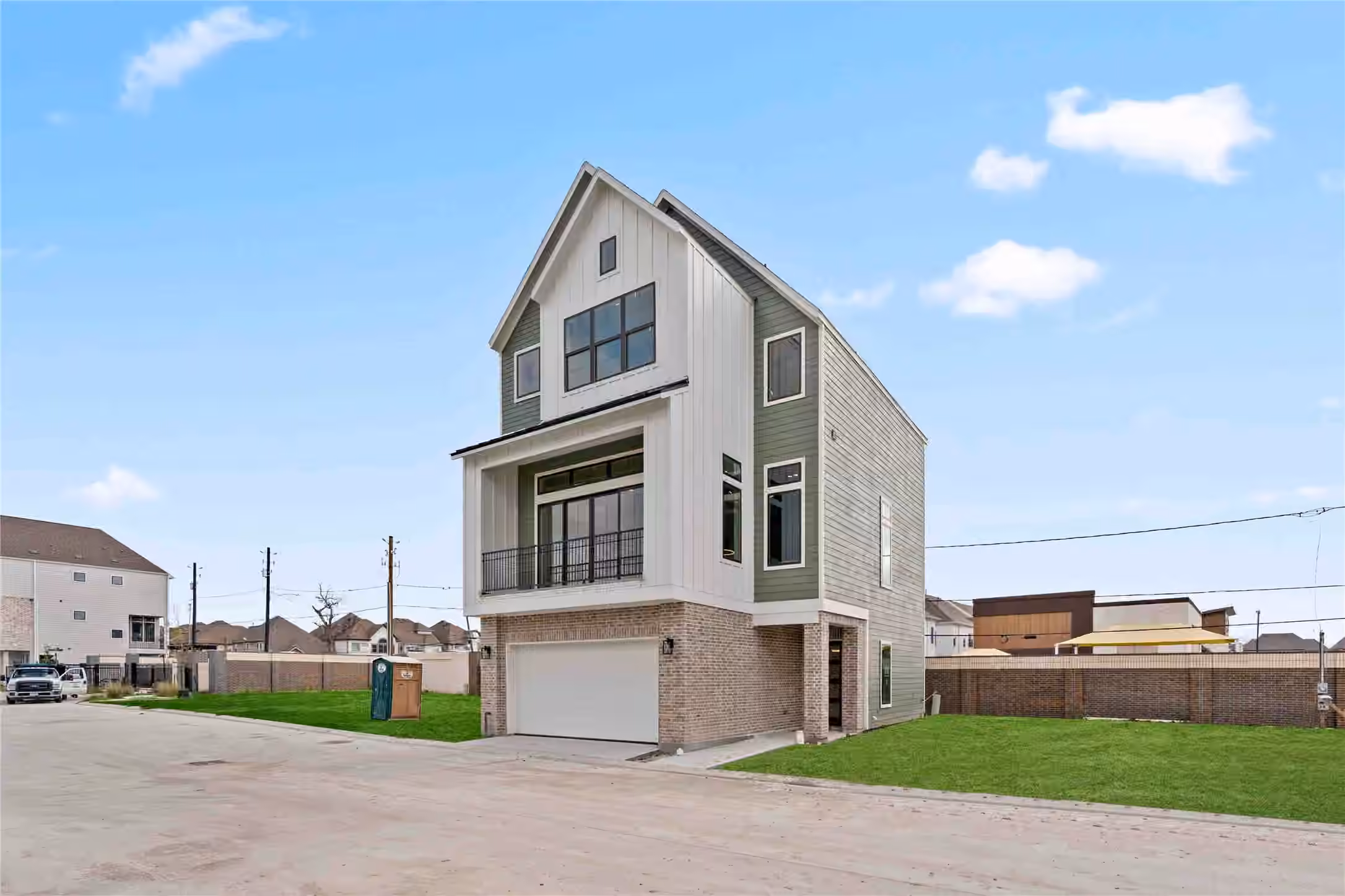Photo 2 of 8718 Aquino Lane, Houston, TX
