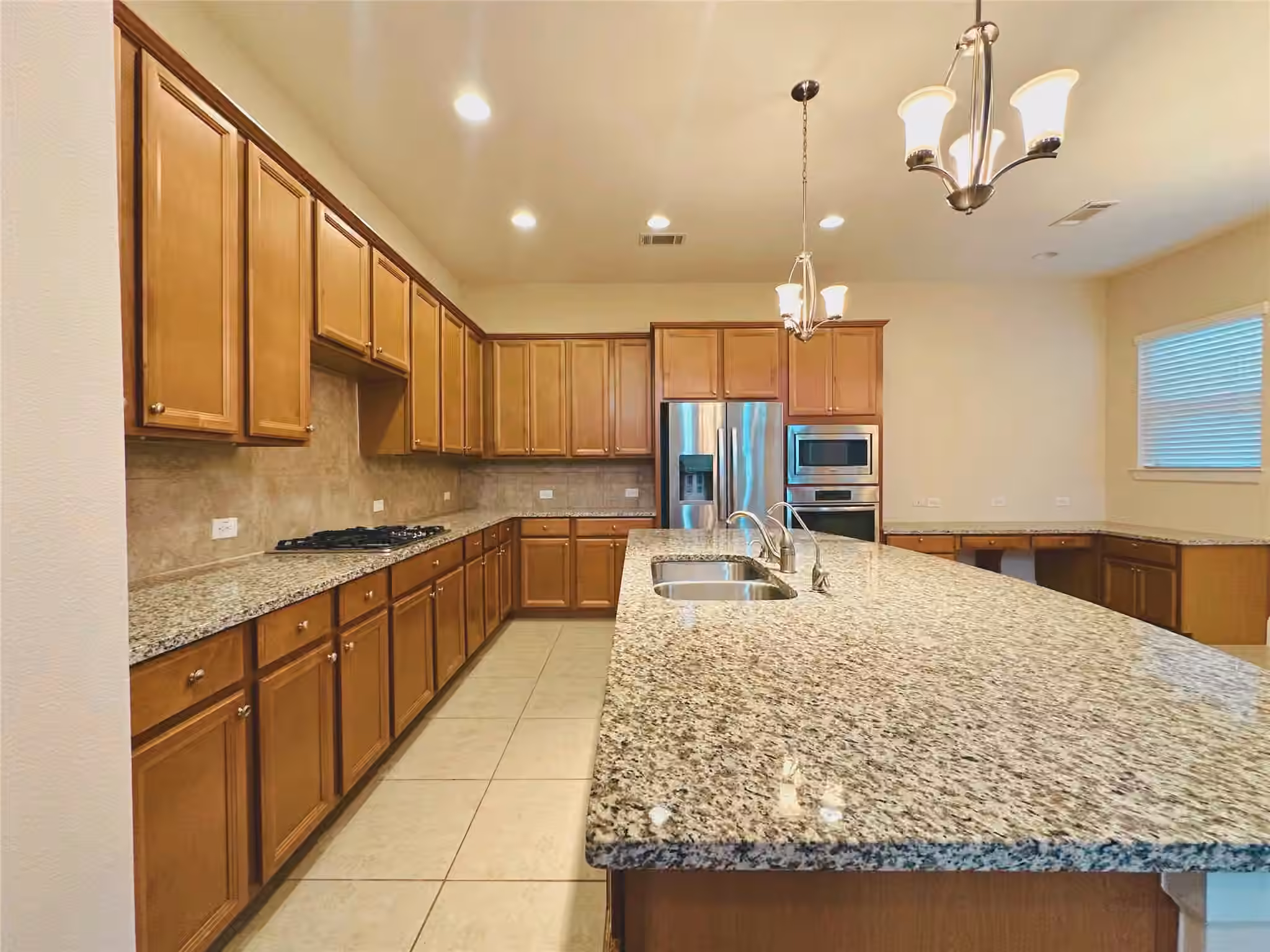 Photo 4 of 8812 Ashbloom Lane, Houston, TX