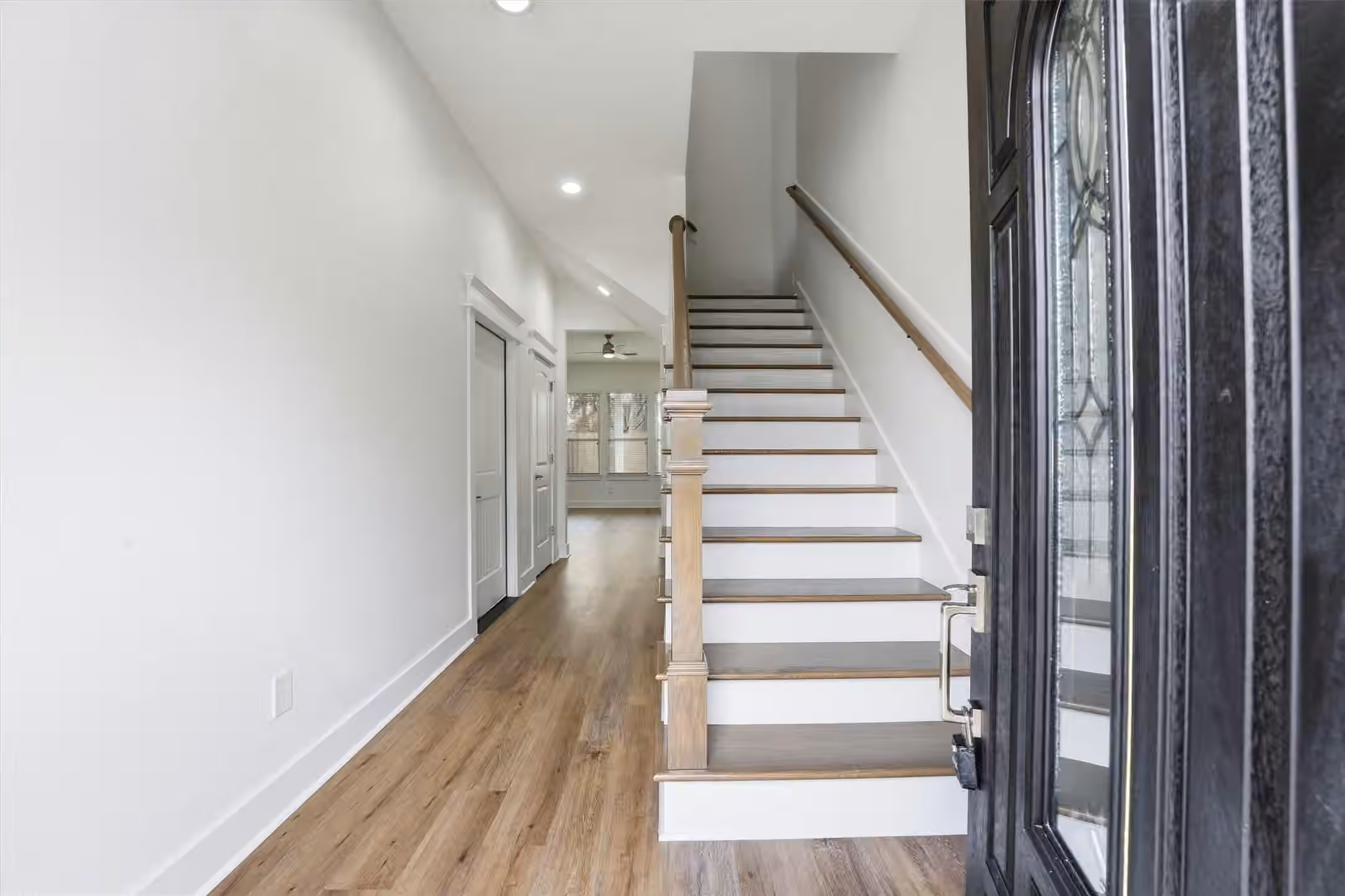 Photo 2 of 2825 De Soto Street, Houston, TX