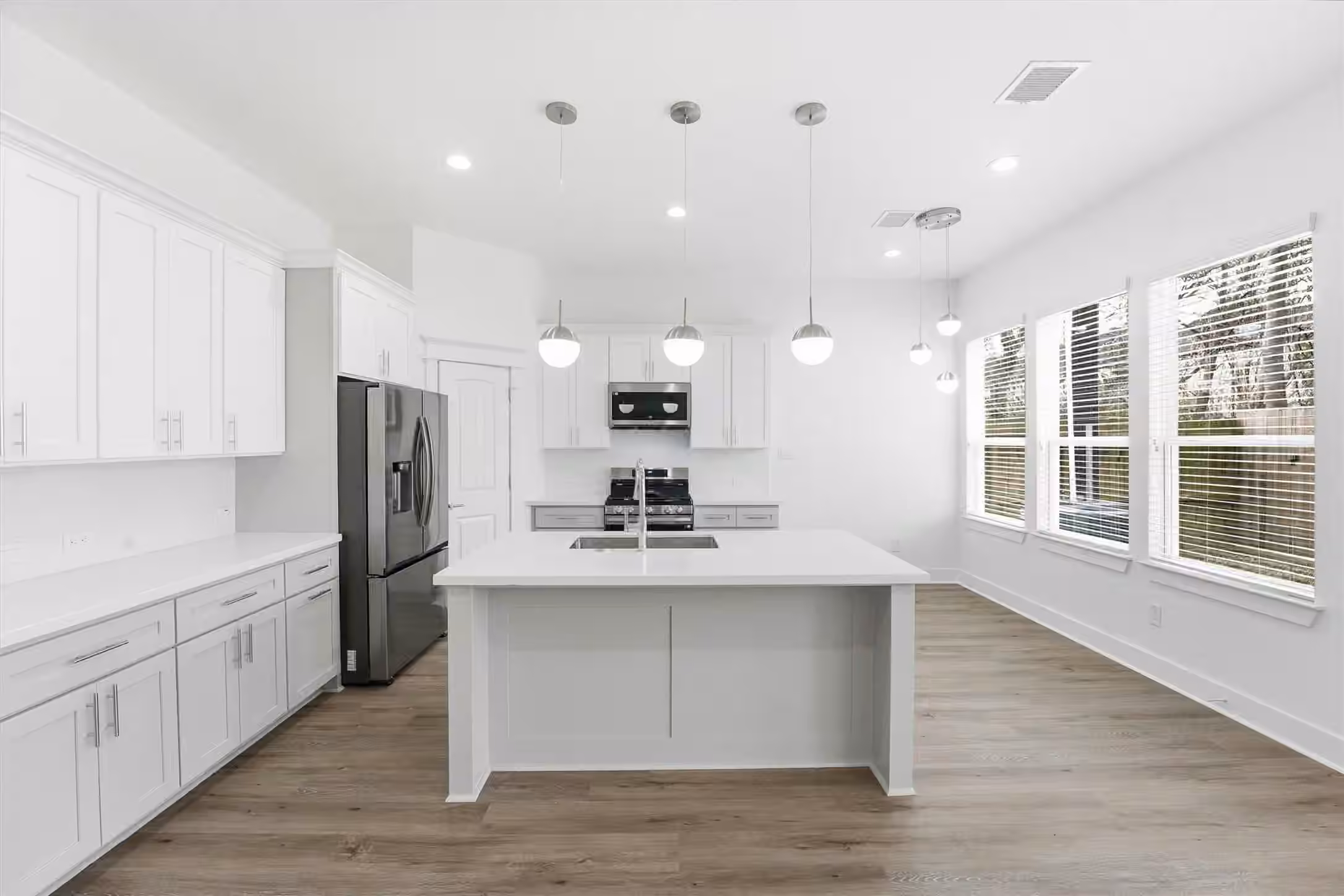 Photo 4 of 2825 De Soto Street, Houston, TX