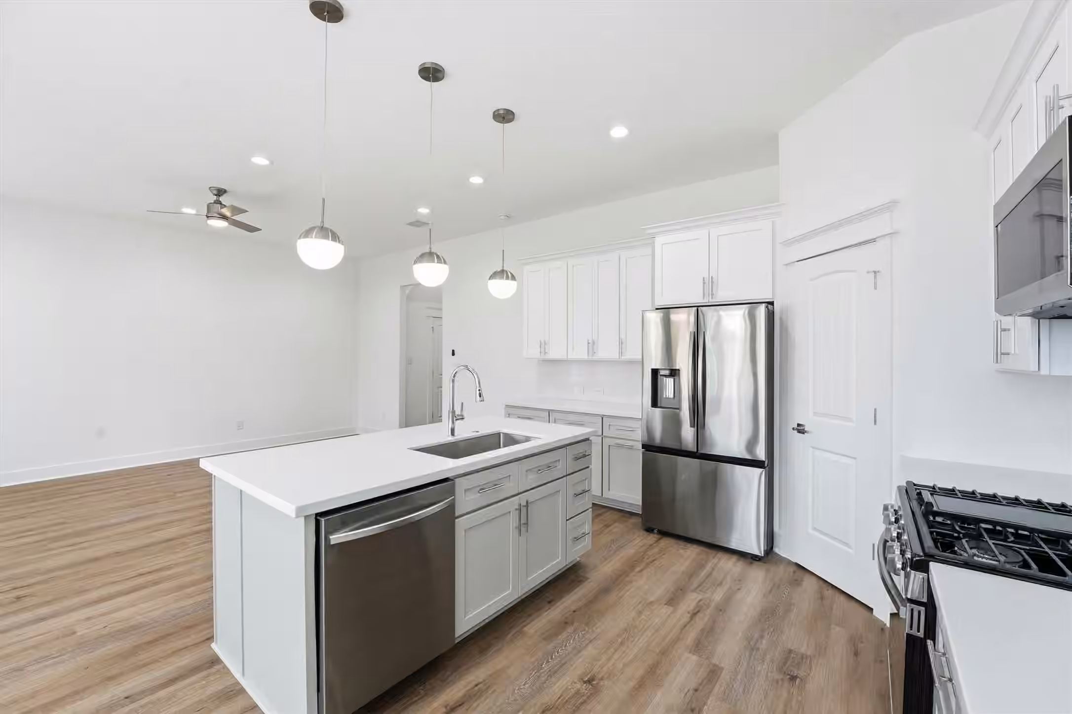 Photo 6 of 2825 De Soto Street, Houston, TX