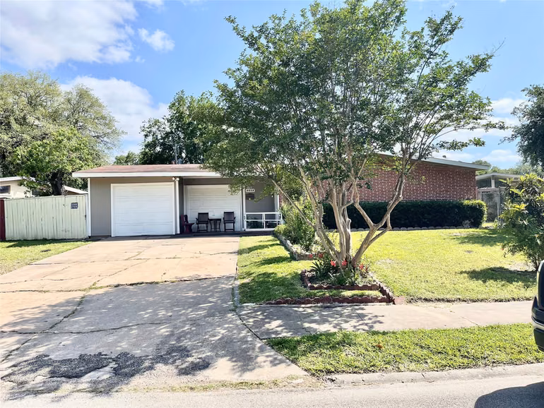 Photo 2 of 6609 Scribner Road, Houston, TX