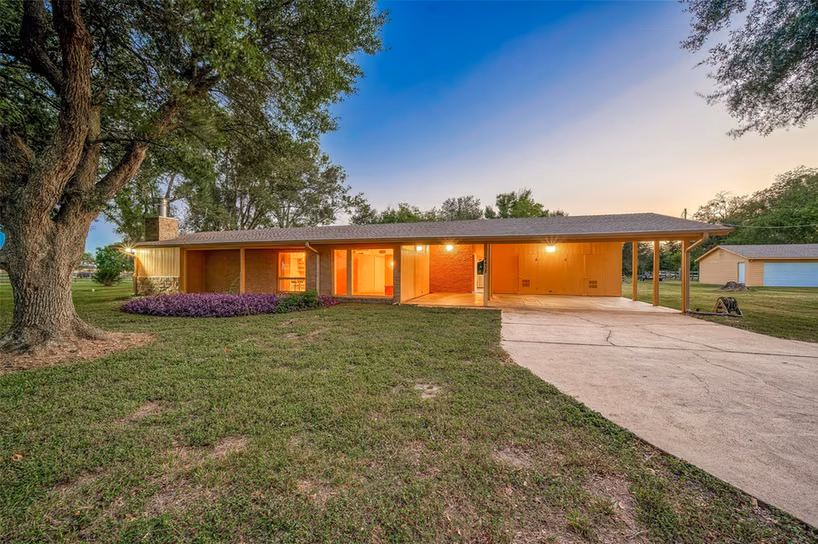 Photo 2 of 14438 Highway 36, Needville, TX