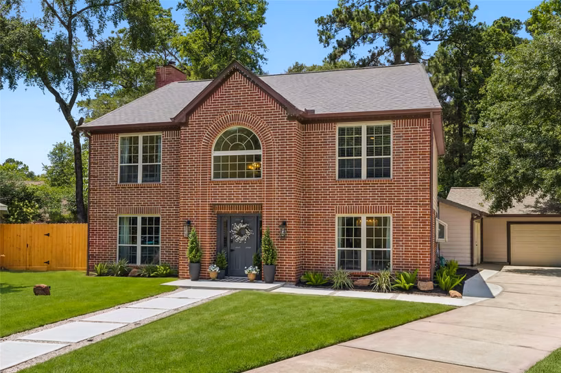 Photo 4 of 129 N Rainbow Ridge Circle, The Woodlands, TX