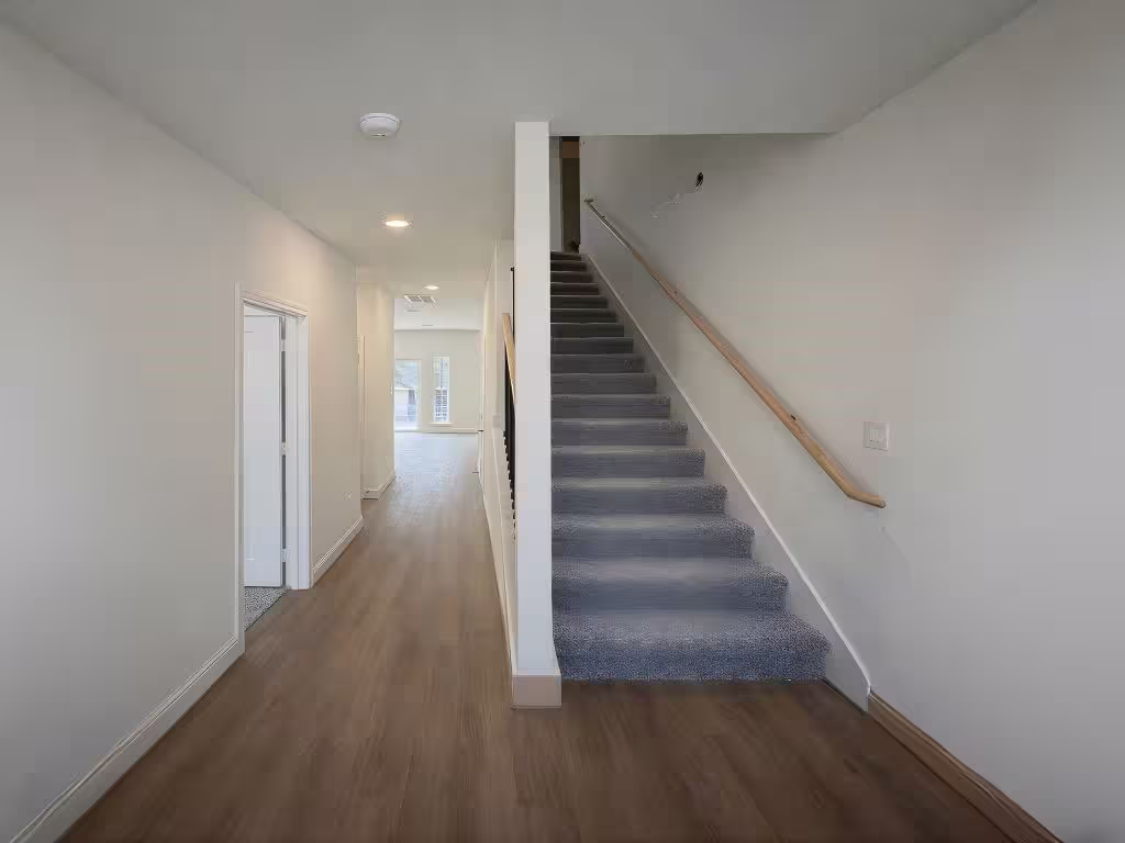 Photo 3 of 1855 East Lake Drive, Huntsville, TX