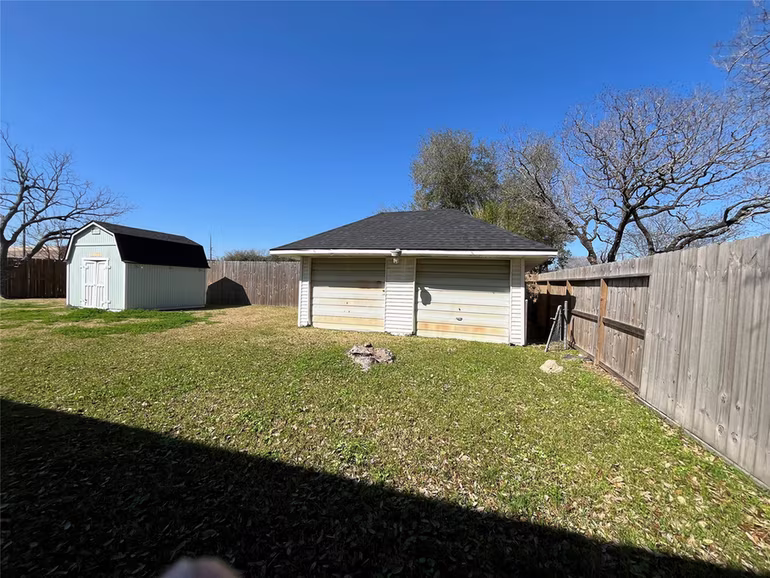 Photo 2 of 233 E Vaughn Lane, Deer Park, TX