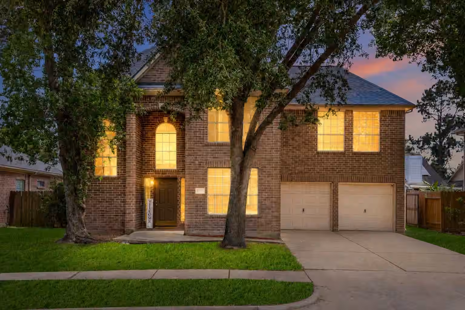 Photo 2 of 17027 Gleneviss Drive, Houston, TX