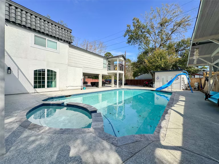 Photo 6 of 19310 Enchanted Oaks Dr, Spring, TX
