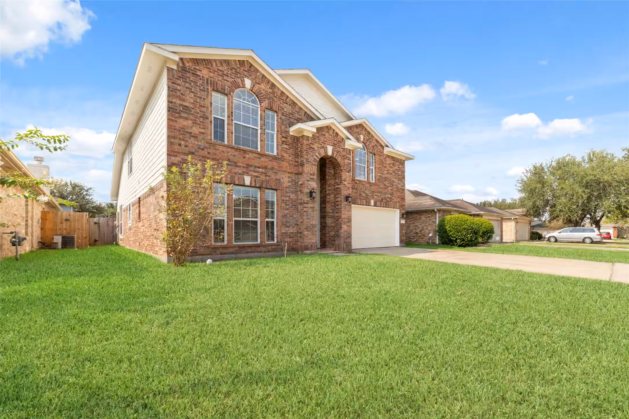 Photo 3 of 18119 Emerybrook Court, Richmond, TX