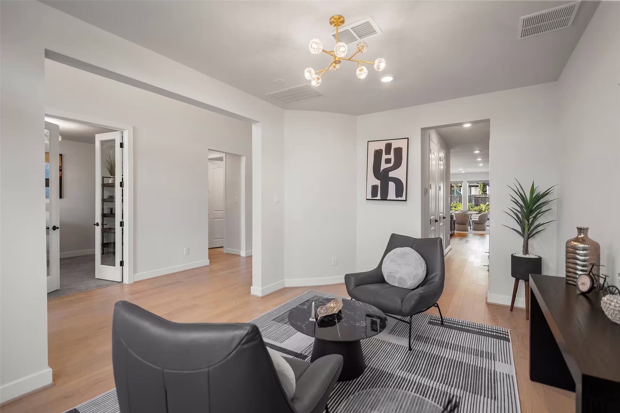 Photo 5 of 4802 Pecos Ridge Lane, Sugar Land, TX