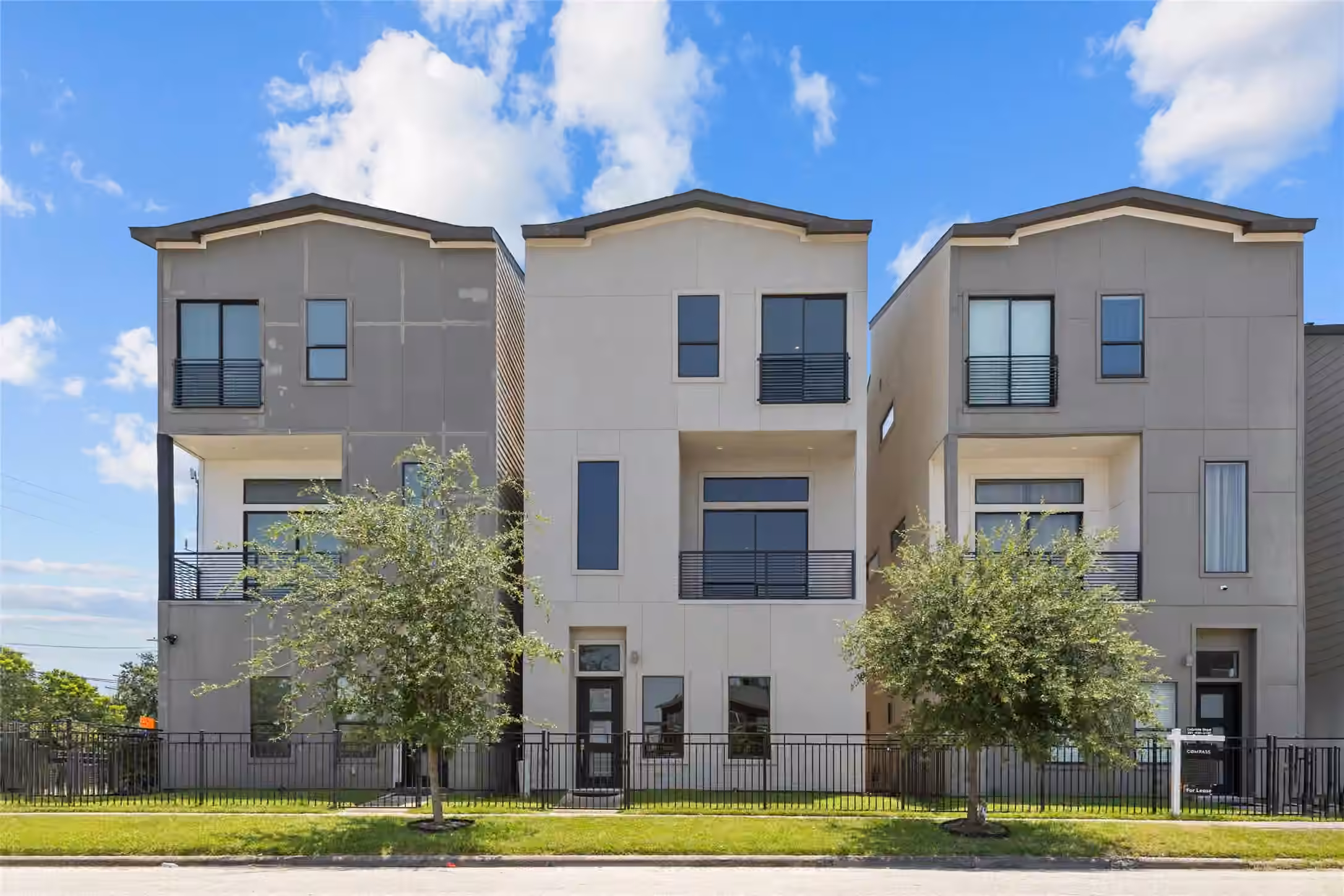 Photo 2 of 2317 Eagle Street, Houston, TX