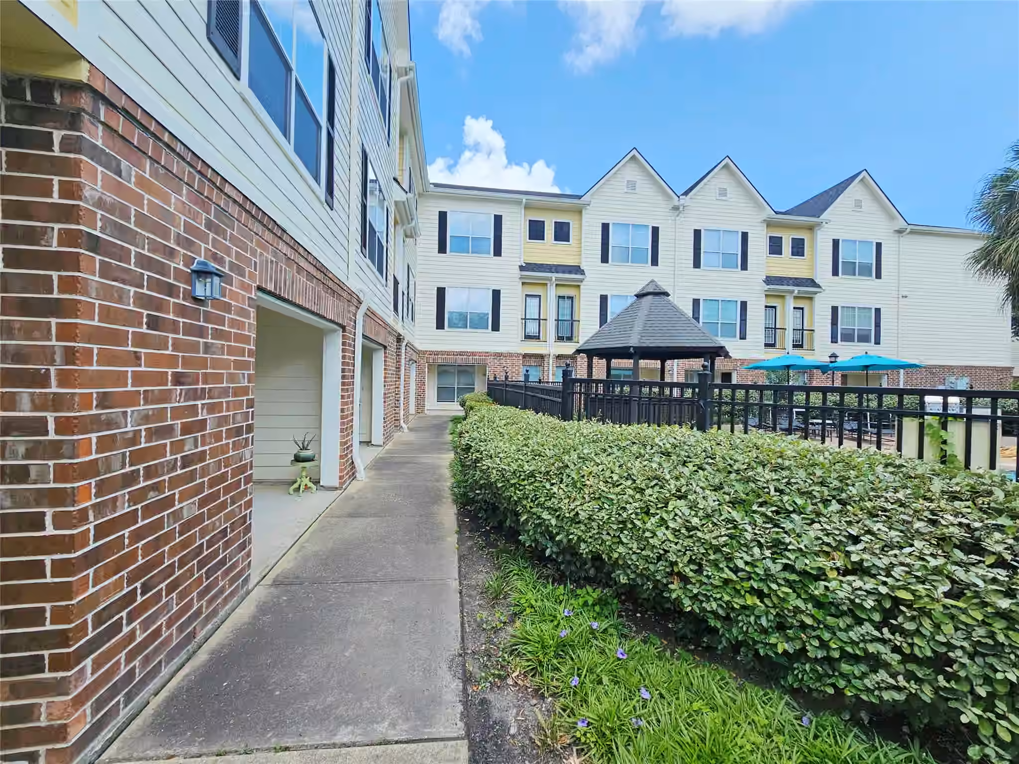 Photo 3 of 9200 Westheimer Road 203, Houston, TX
