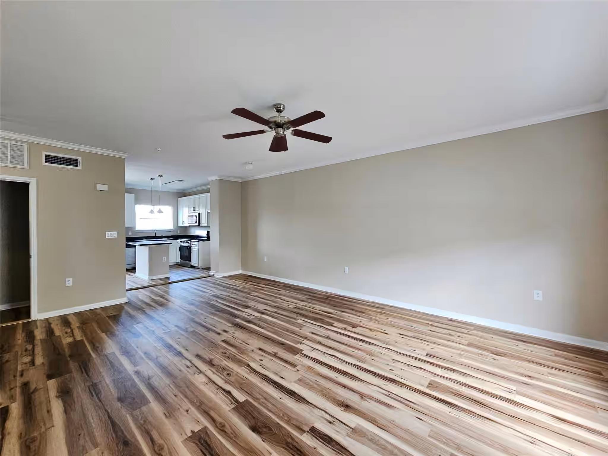 Photo 6 of 9200 Westheimer Road 203, Houston, TX
