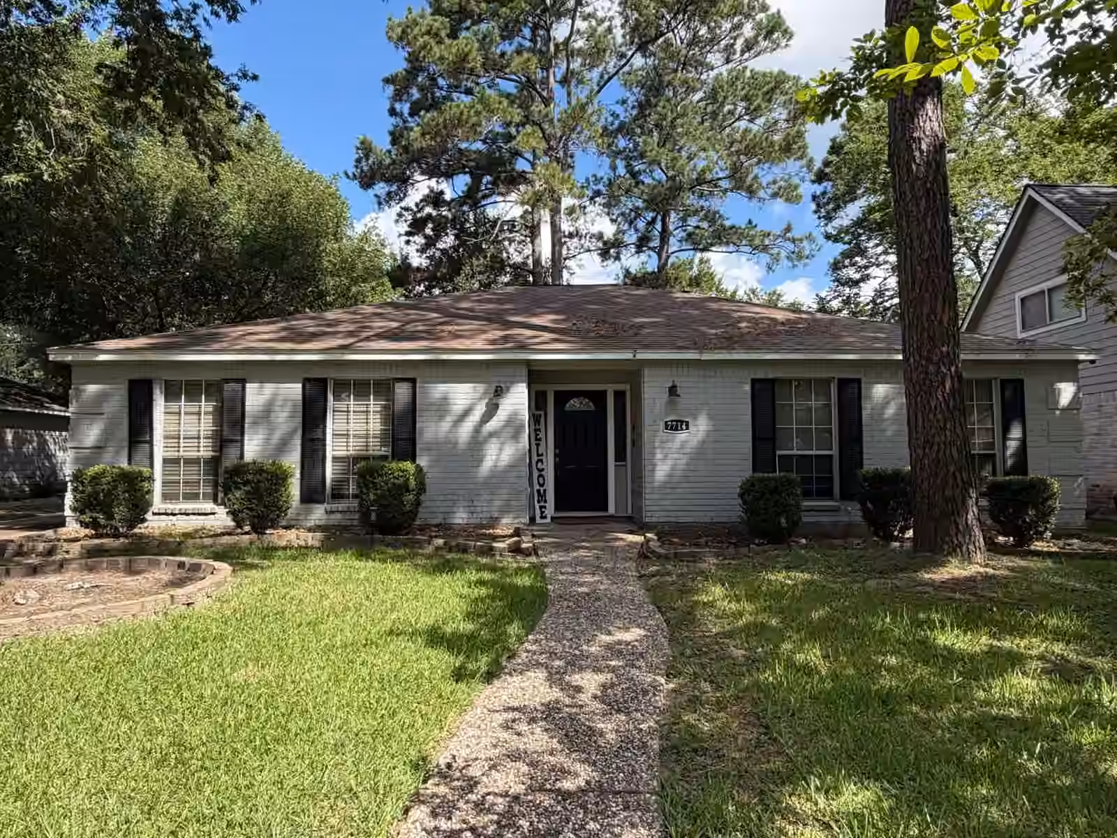 Photo of 7714 Kleingreen Lane, Spring, TX 77379