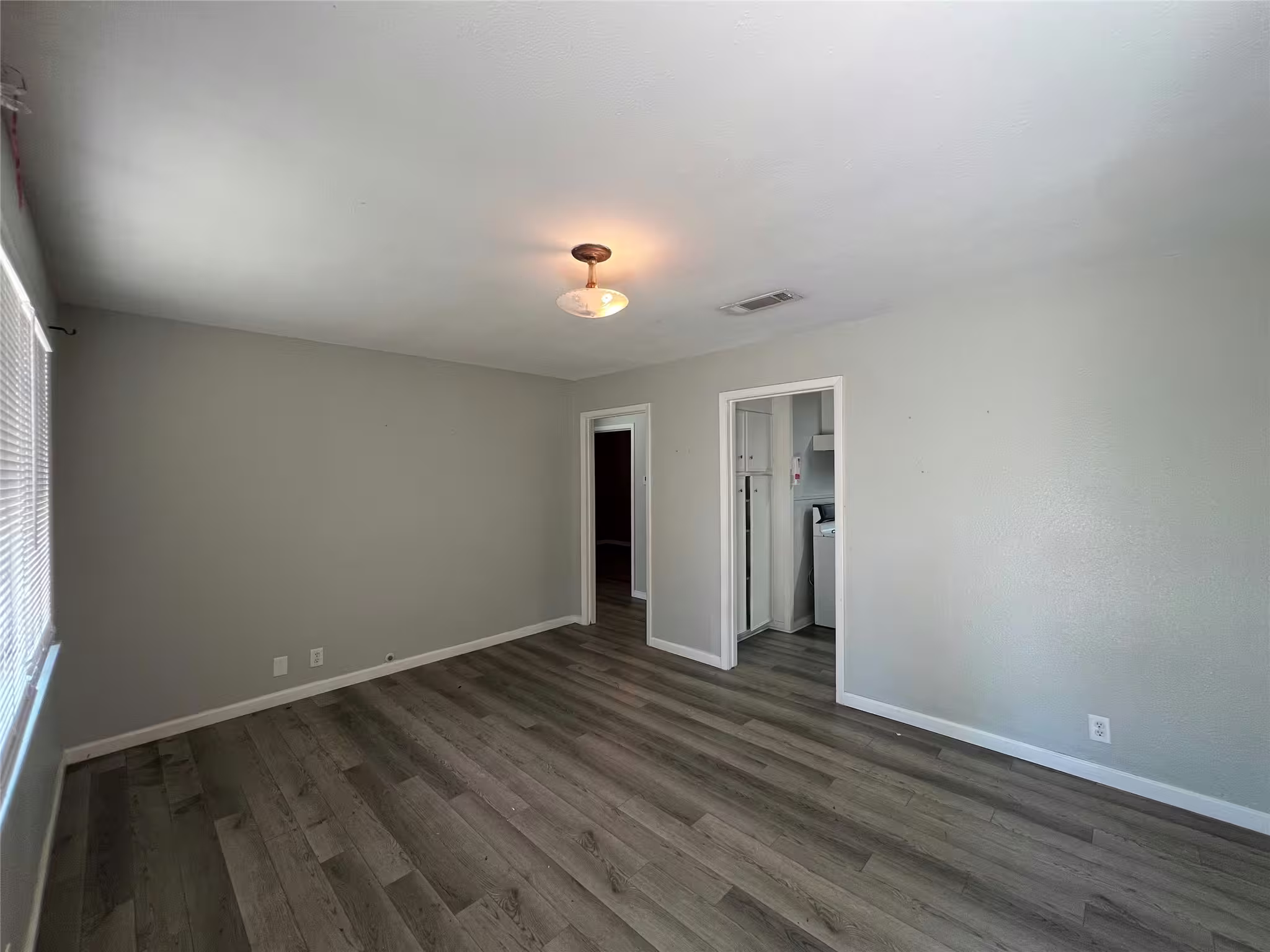 Photo 6 of 1606 Klauke Street, Rosenberg, TX