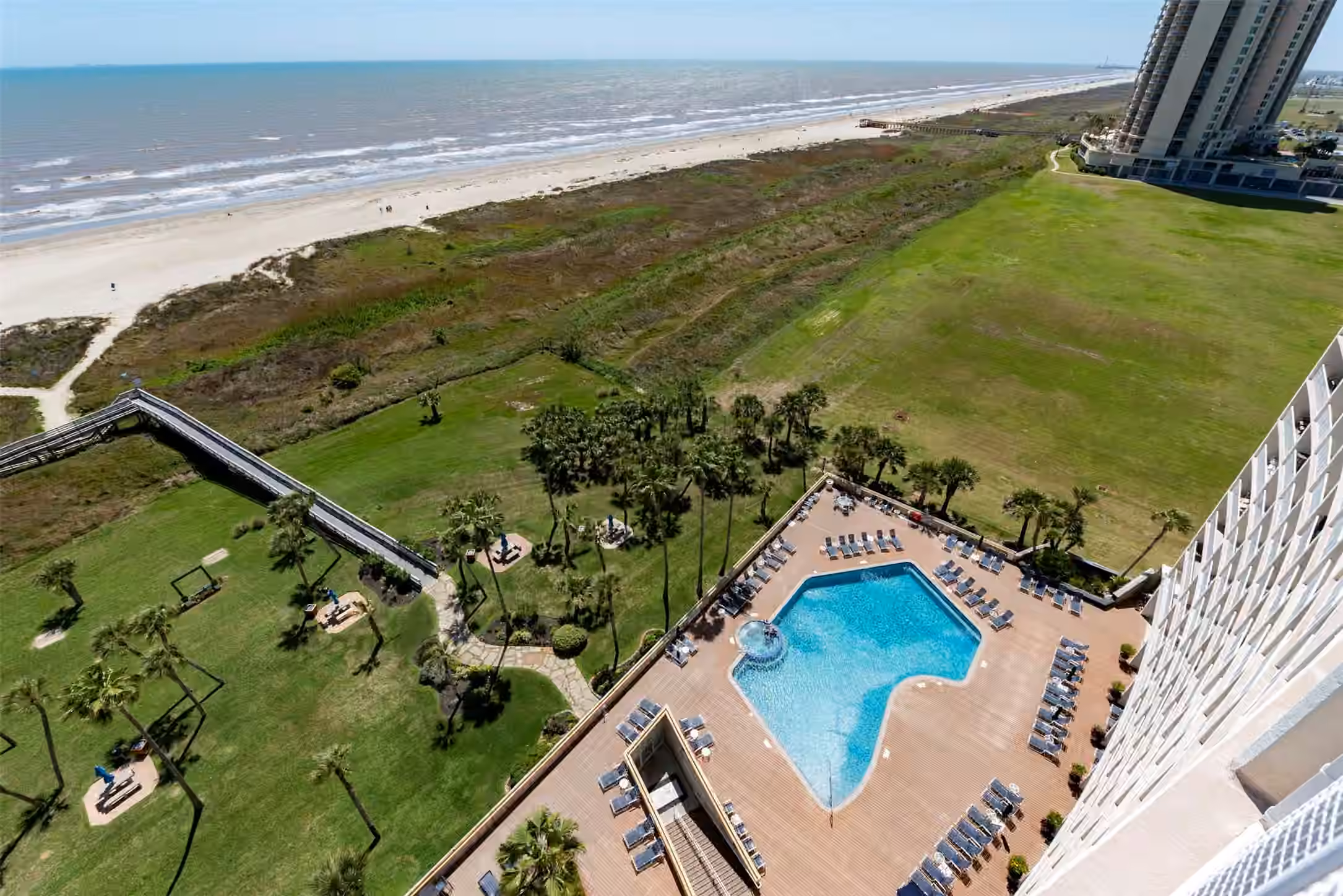 Photo 4 of 1401 E Beach Drive 1207, Galveston, TX