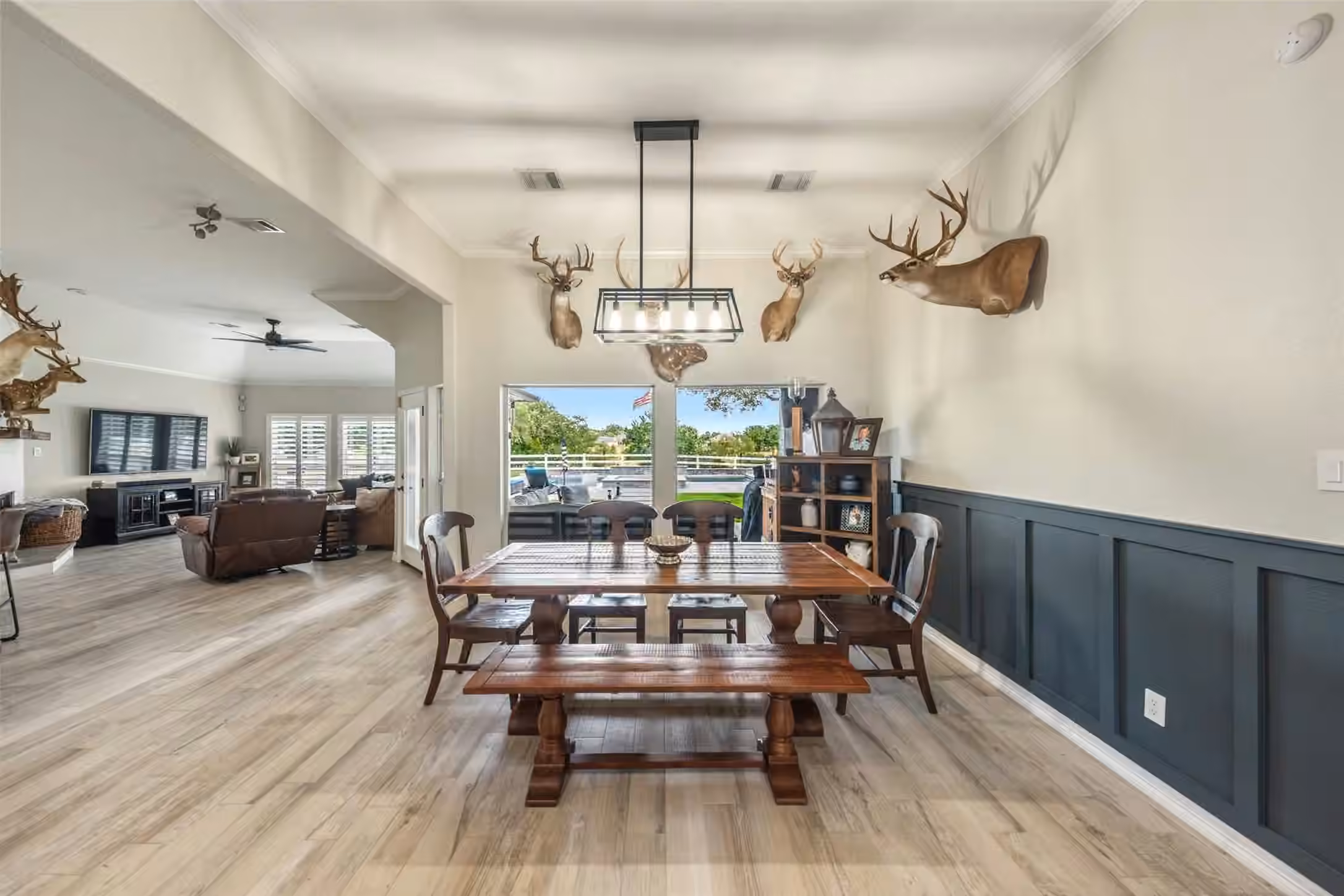Photo 7 of 8775 Grand Lake Estates Drive 77316, Montgomery, TX