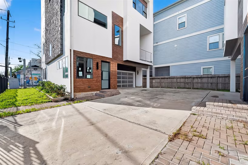 Photo 3 of 1414 Wheeler Street, Houston, TX