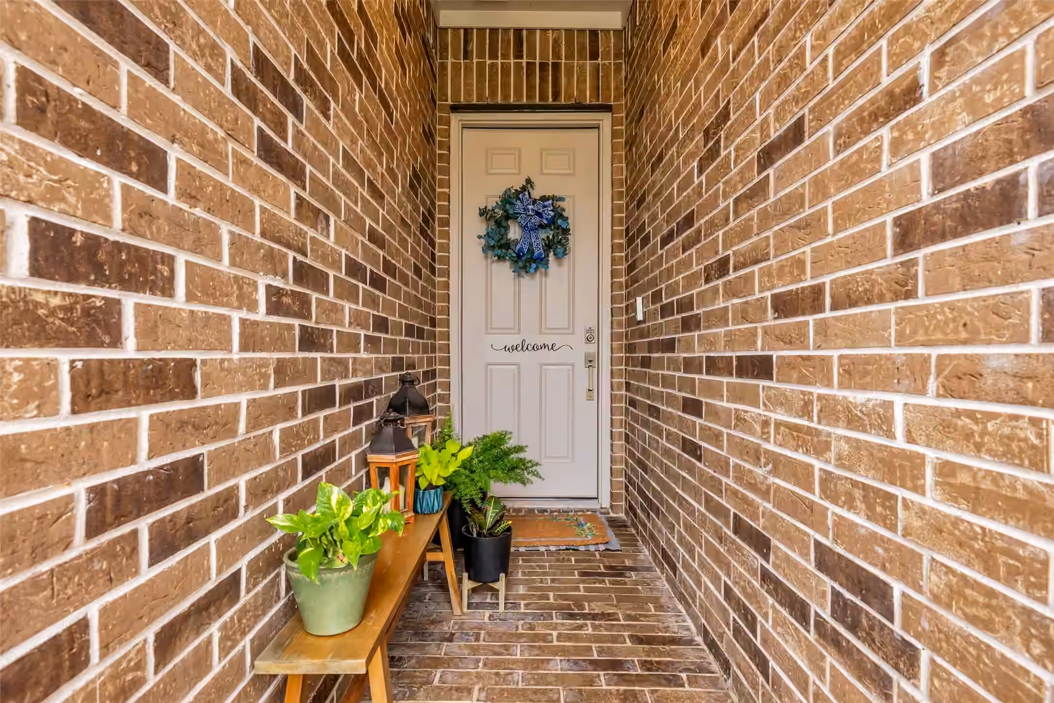 Photo 2 of 1569 Oakdale Crest Road, Montgomery, TX