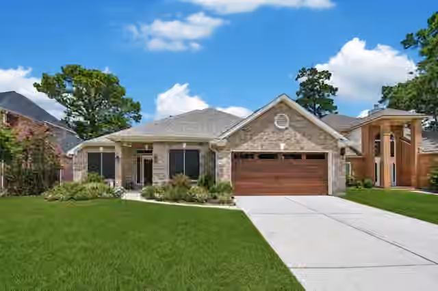 Photo of 18510 Bluewater Cove Drive, Humble, TX 77346