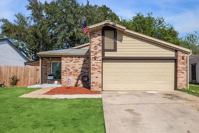 Photo of 11835 Sandpiper Drive, Houston, TX