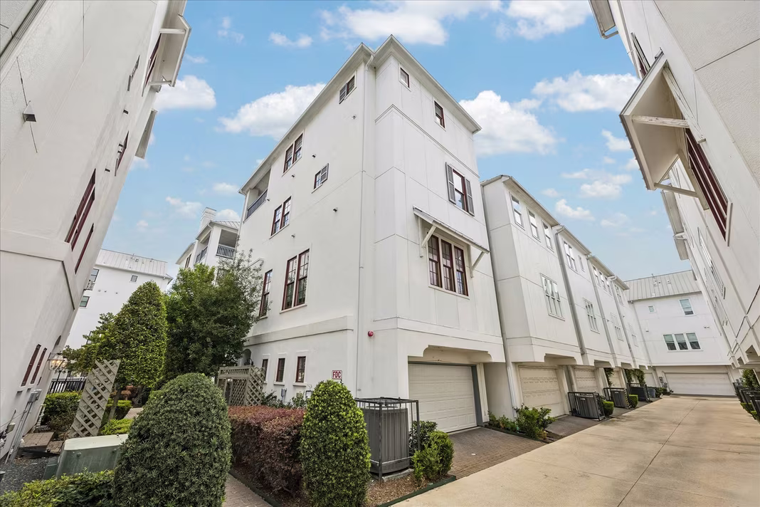 Photo of 238 E 28th Street, Houston, TX