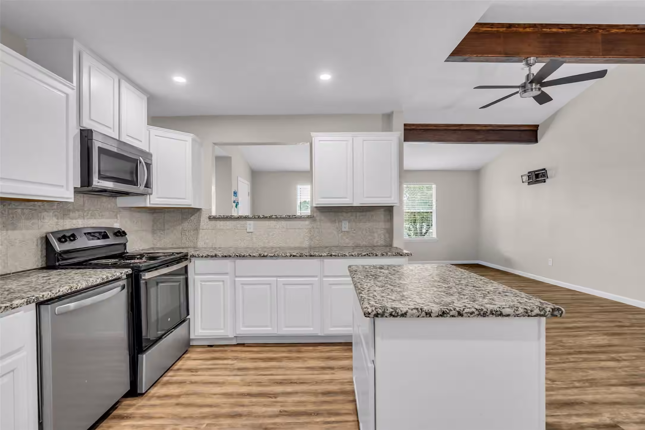 Photo 4 of 16375 Lochness Drive, Willis, TX
