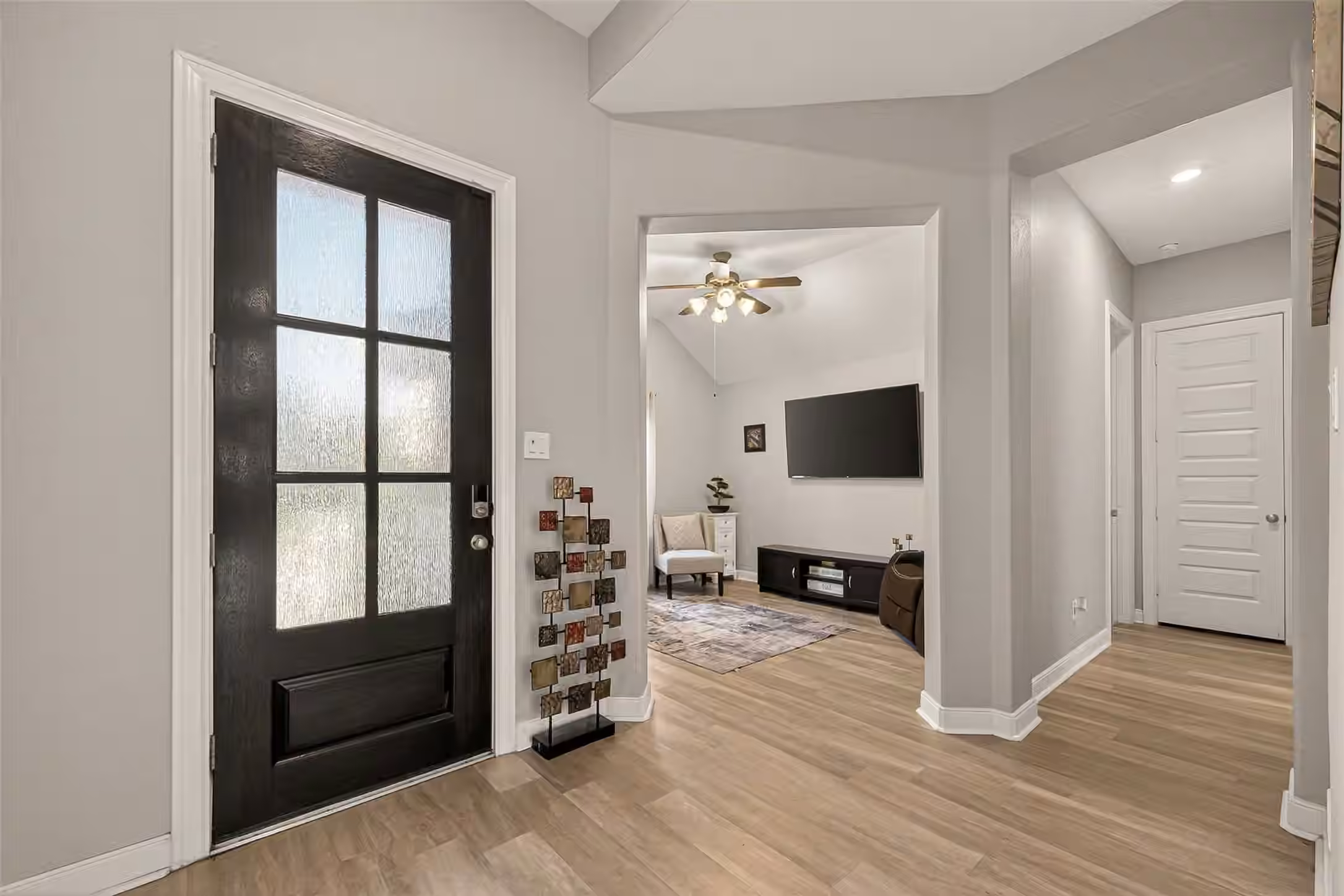 Photo 3 of 2405 Songlark Springs Place, Pearland, TX