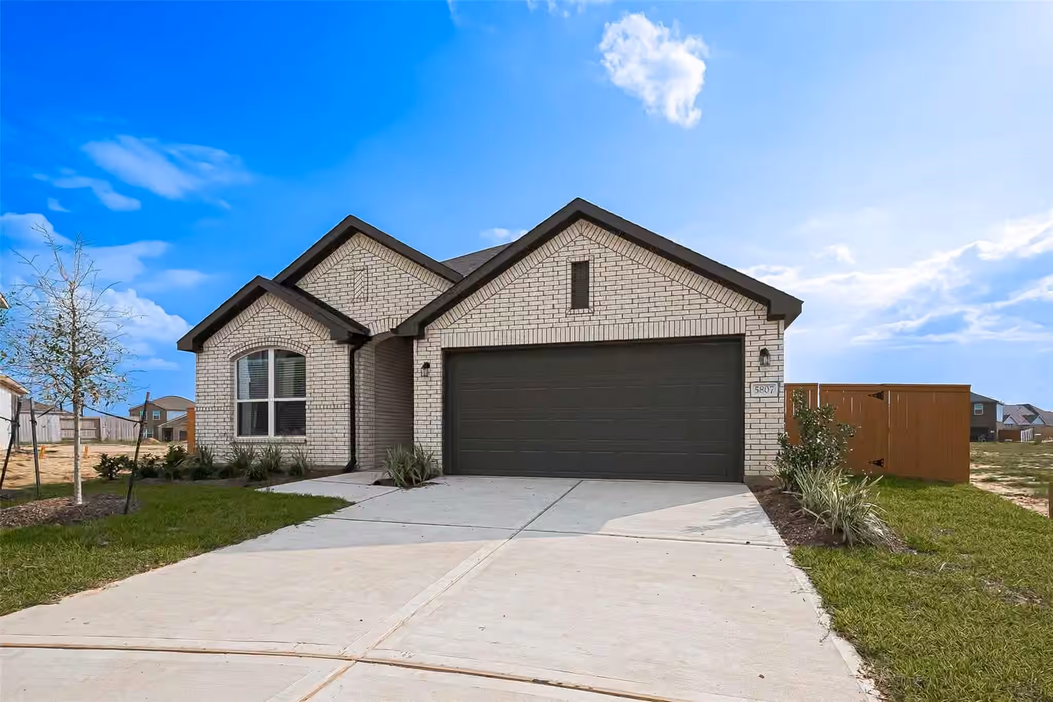 Photo 2 of 16032 Sandy Koufax Court, Splendora, TX
