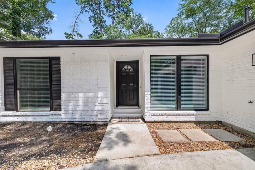 Photo 6 of 8 N Brook Pebble Court, The Woodlands, TX