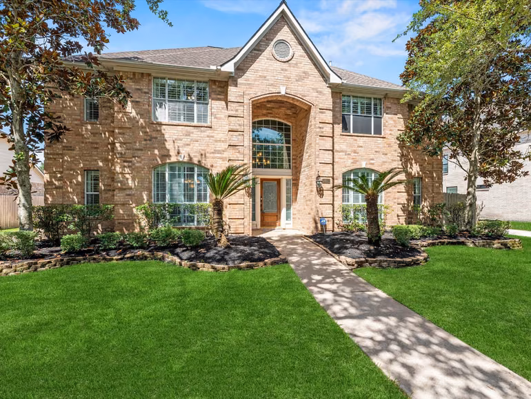 Photo of 1126 Thistlemeade Drive, Houston, TX
