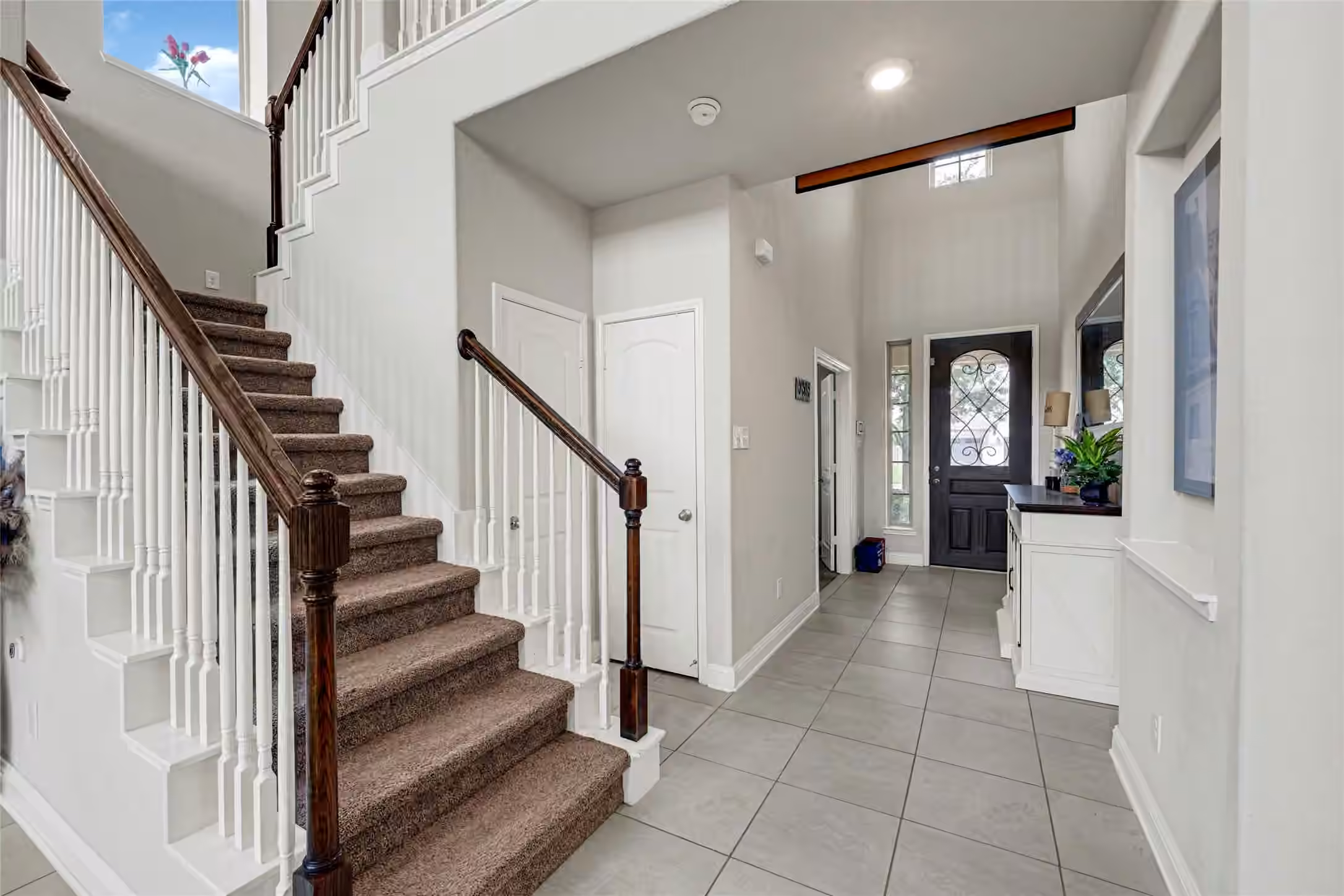 Photo 3 of 19422 Lake Ridge Drive, Manvel, TX