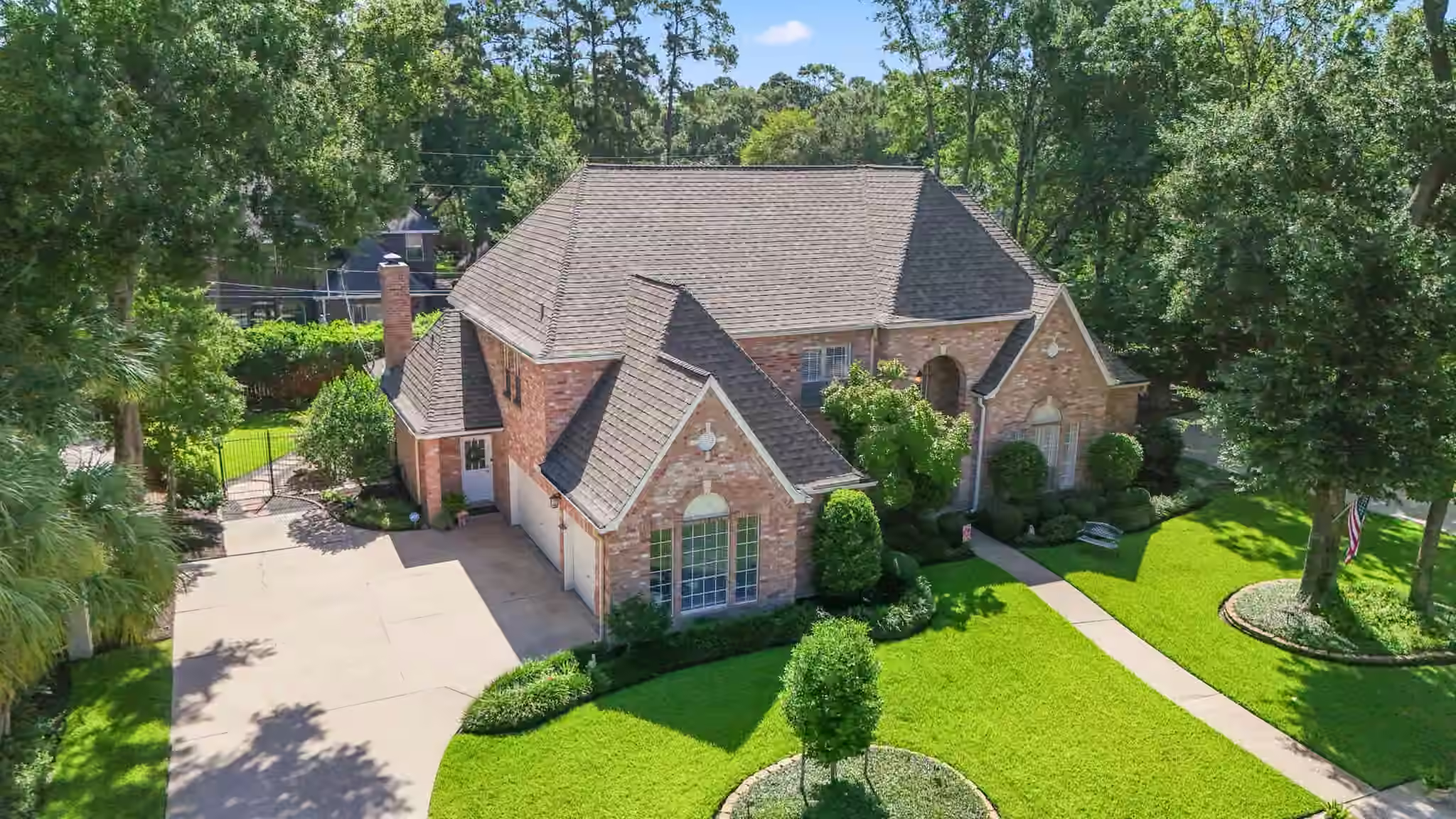 Photo 4 of 16022 Stewarts Grove Drive, Spring, TX