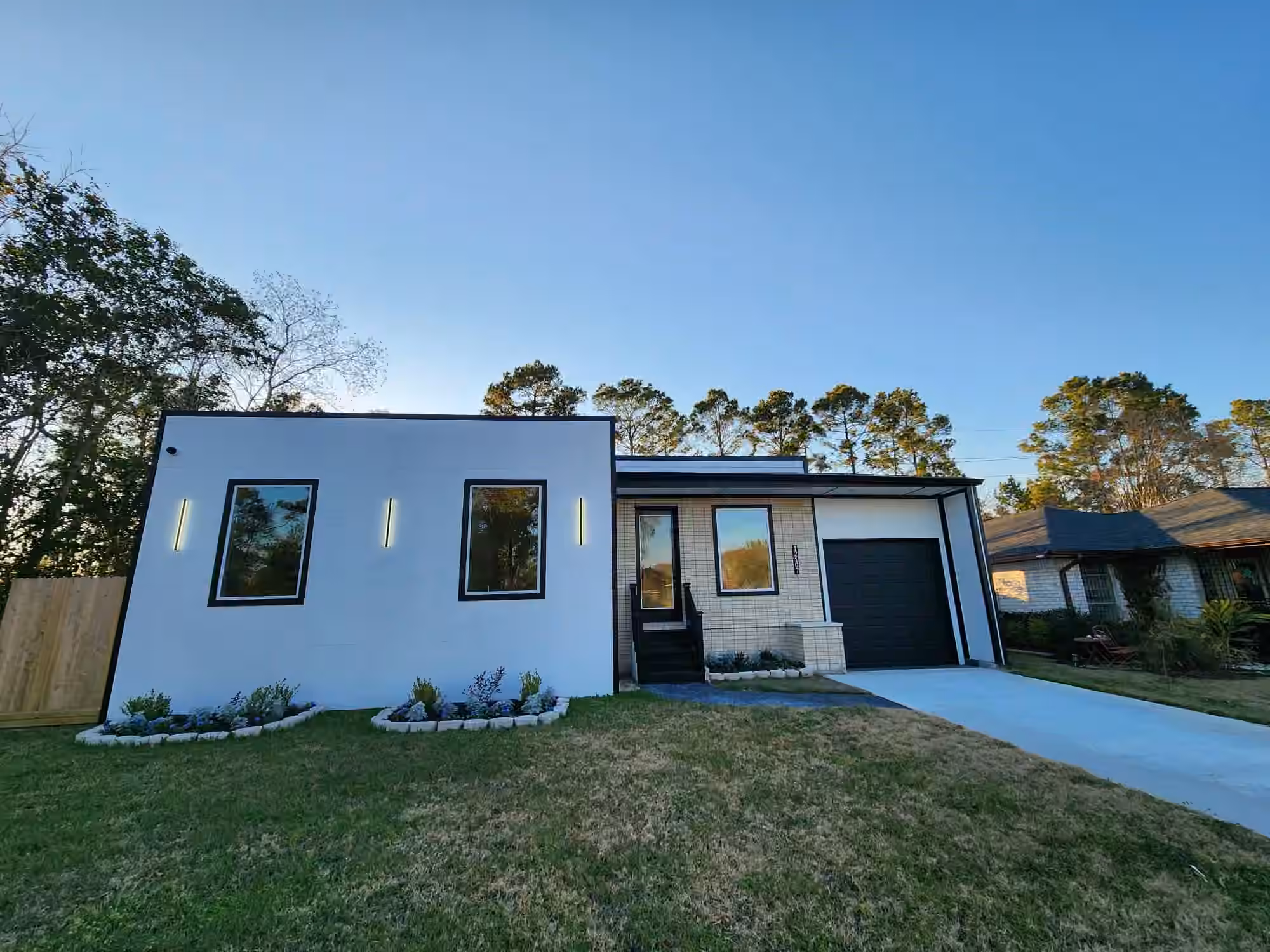 Photo 4 of 12107 Haroldson Forest Drive, Houston, TX