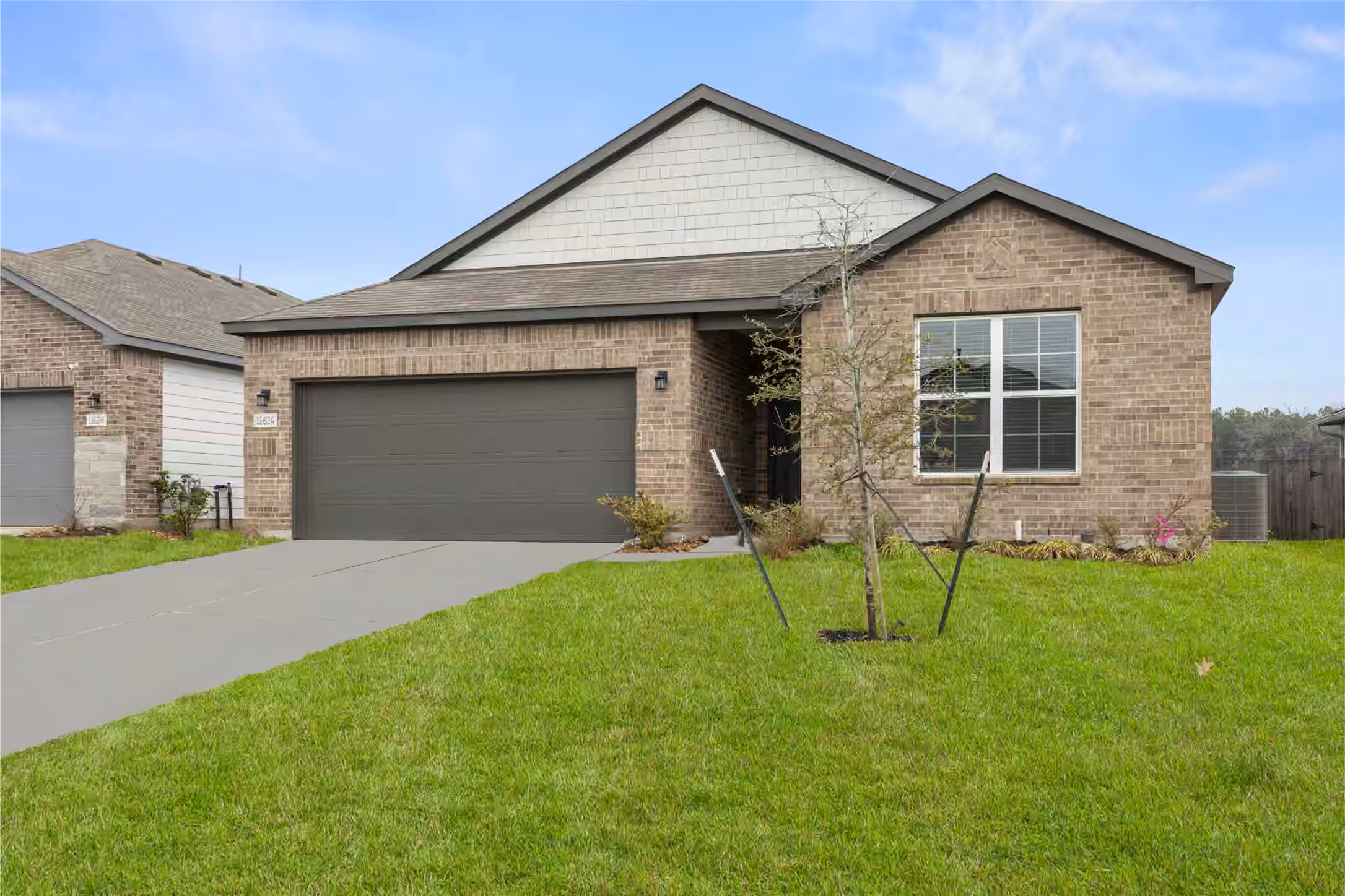 Photo 2 of 11624 Whirlaway Drive, Willis, TX