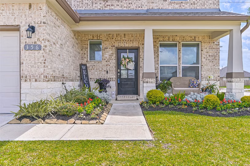 Photo 5 of 356 Selah Court, Alvin, TX