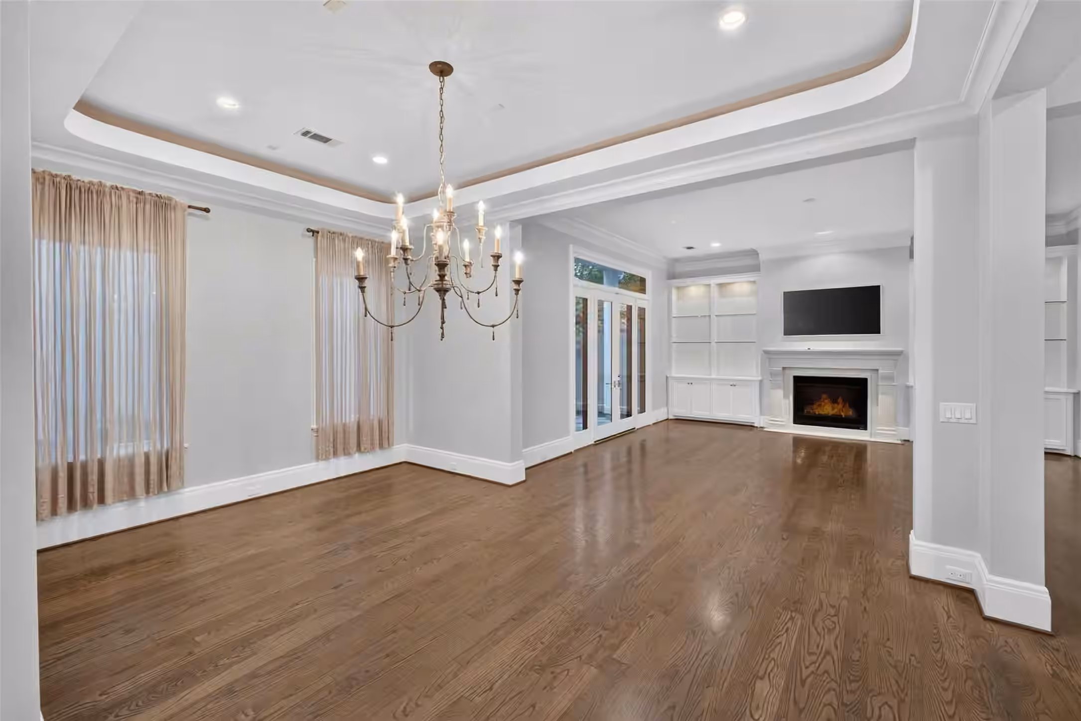 Photo 4 of 2312 Potomac Drive B, Houston, TX