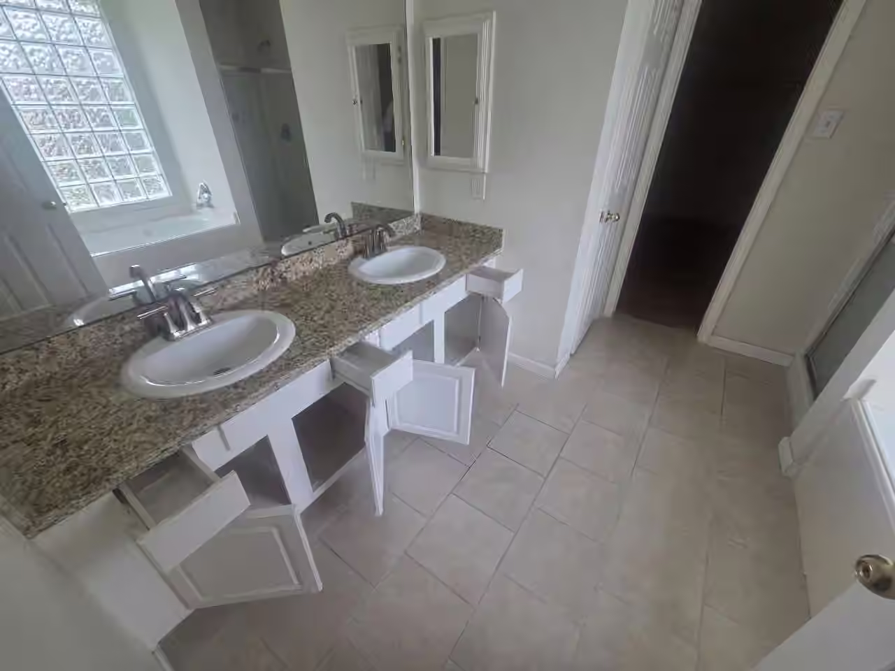Photo 6 of 12522 Berry Laurel Lane, Houston, TX