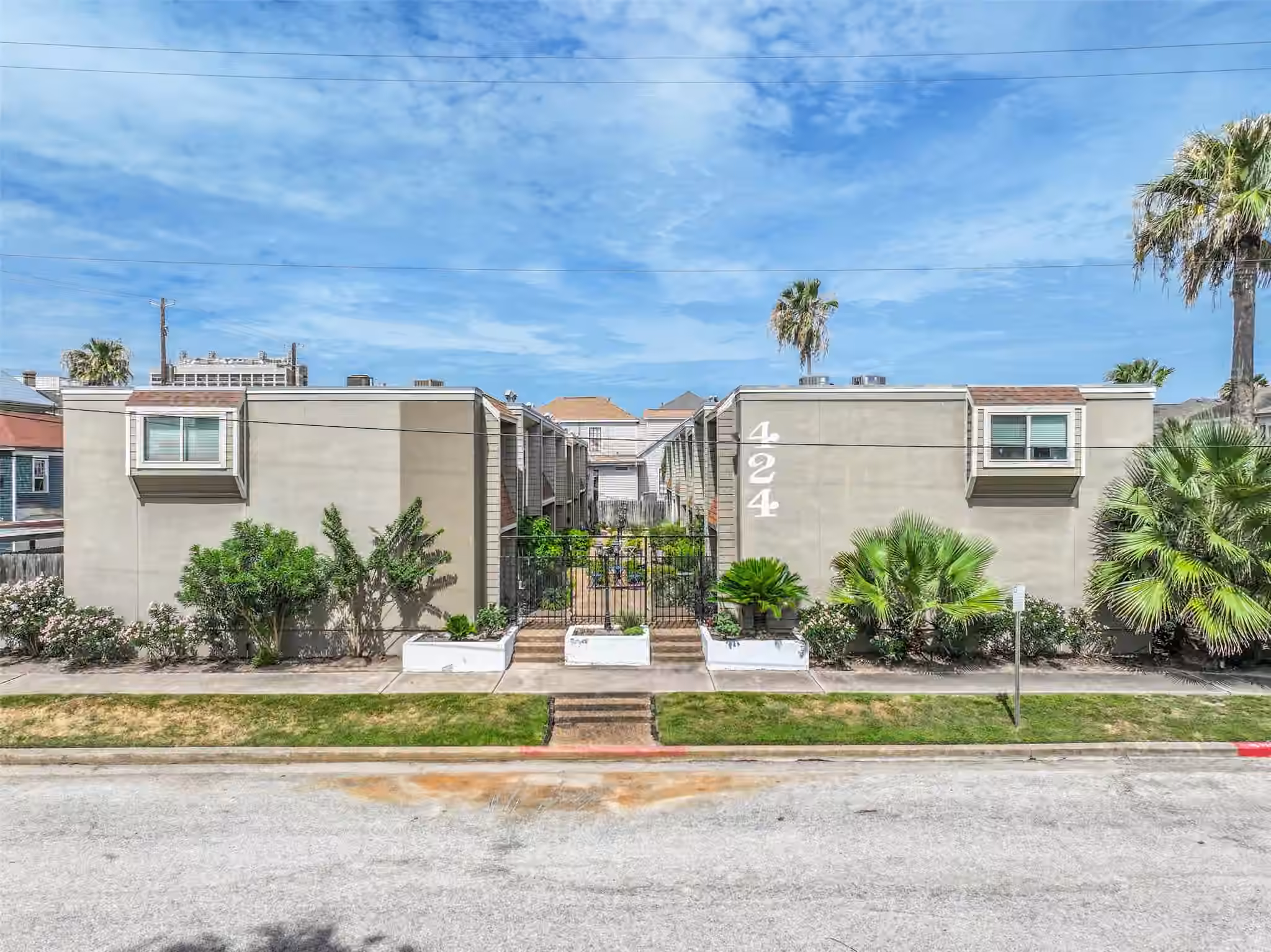 Photo of 424 15th Street 113, Galveston, TX 77550