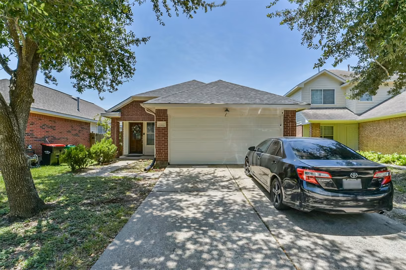 Photo 3 of 14414 Brunswick Point Lane, Houston, TX