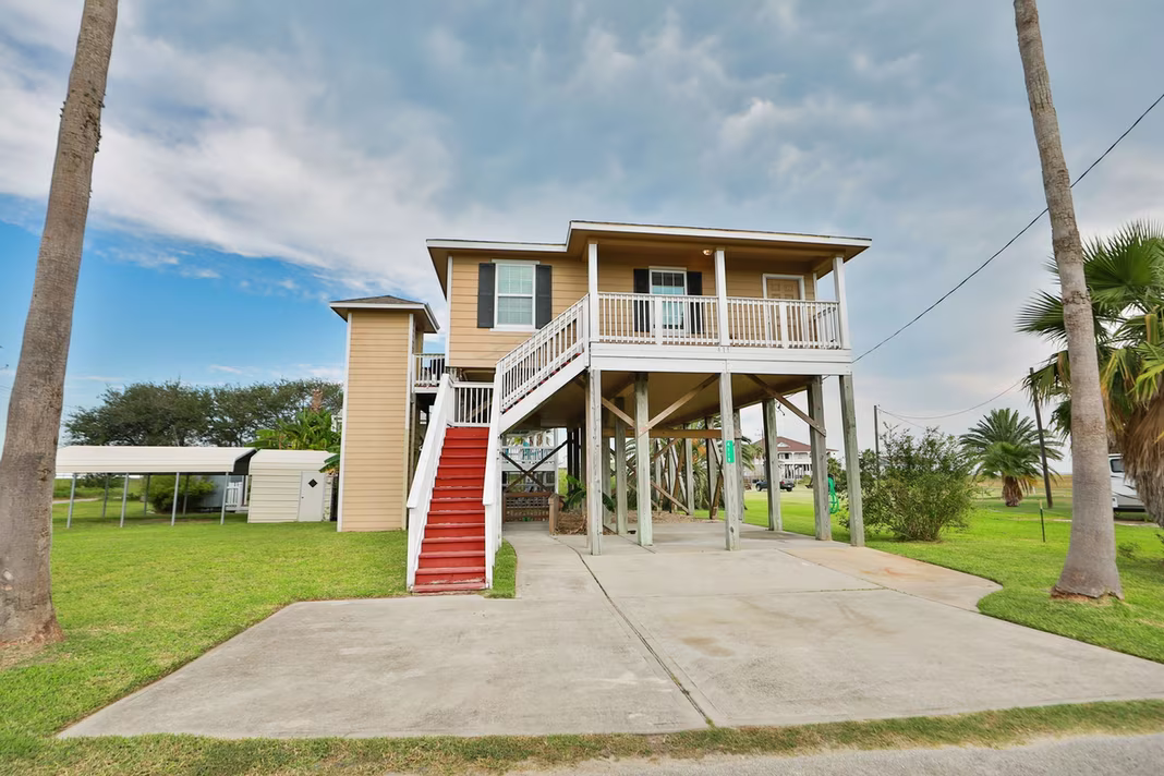 Photo of 4119 Barge Terminal Road, Port Bolivar, TX 77650