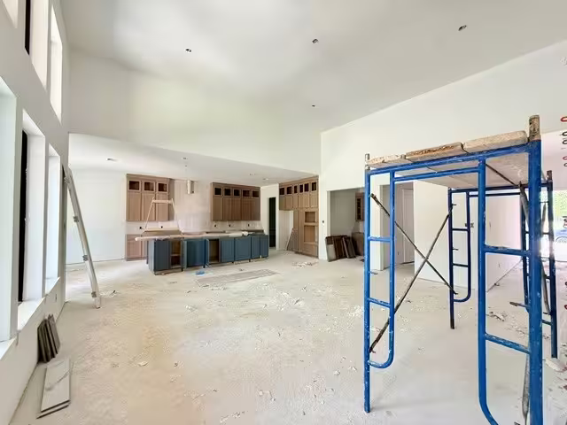 Photo 6 of 352 Louvenia Court, Pinehurst, TX