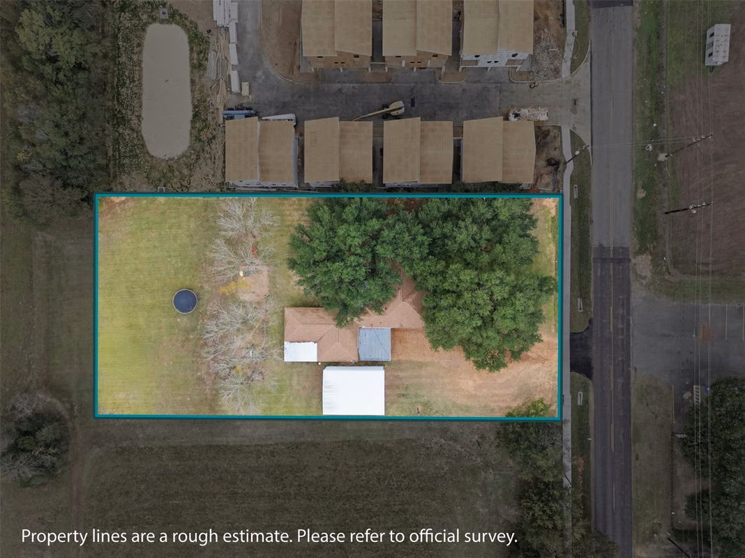 Photo 3 of 31921 Waller Tomball Road, Waller, TX
