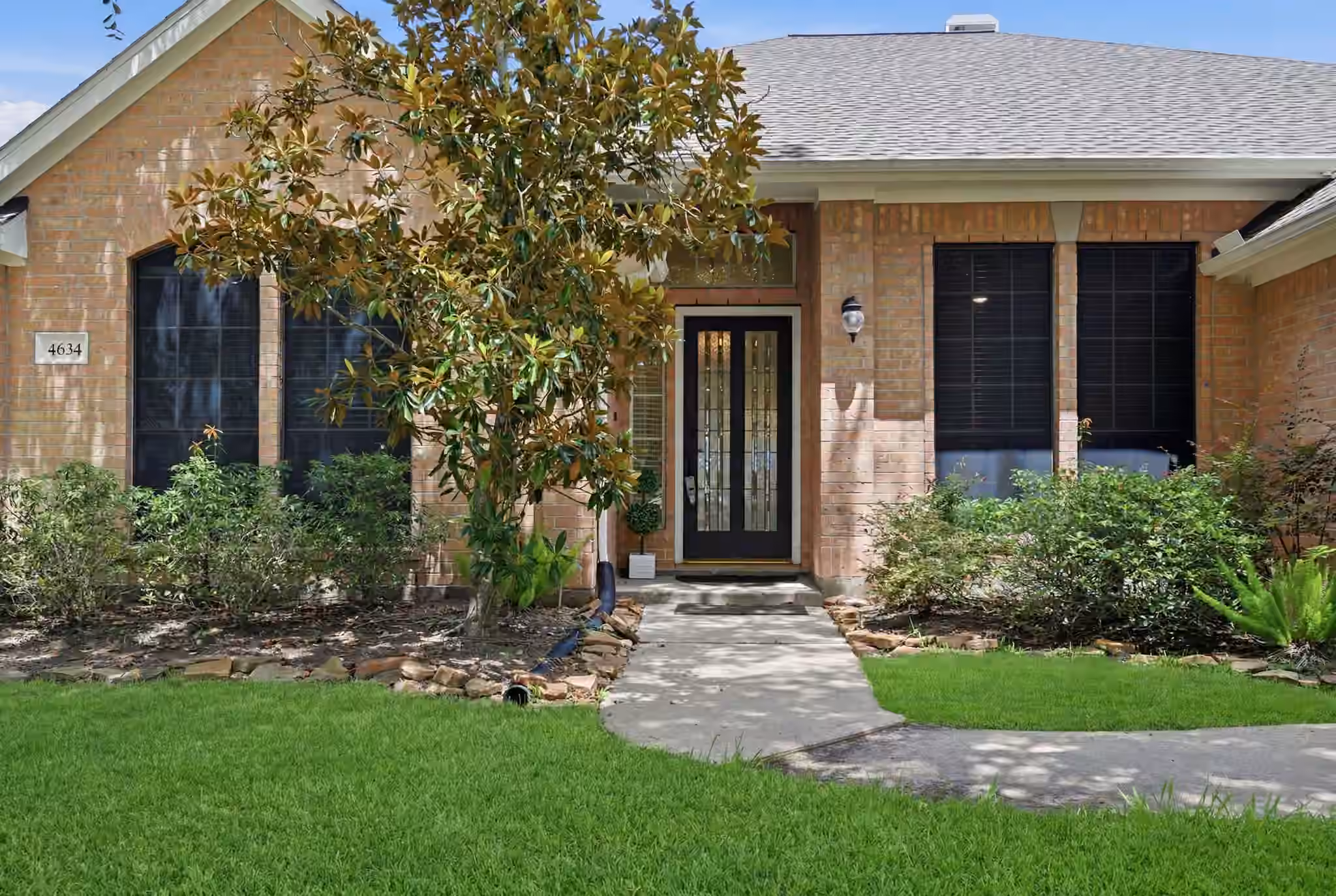 Photo 7 of 4634 Brazos Bend Drive, Missouri City, TX