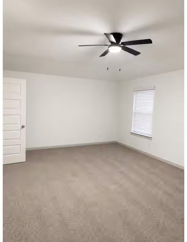 Photo 3 of 16 Desert Spring Lane, Manvel, TX