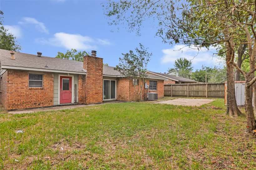 Photo 4 of 8415 Apothecary Lane, Houston, TX